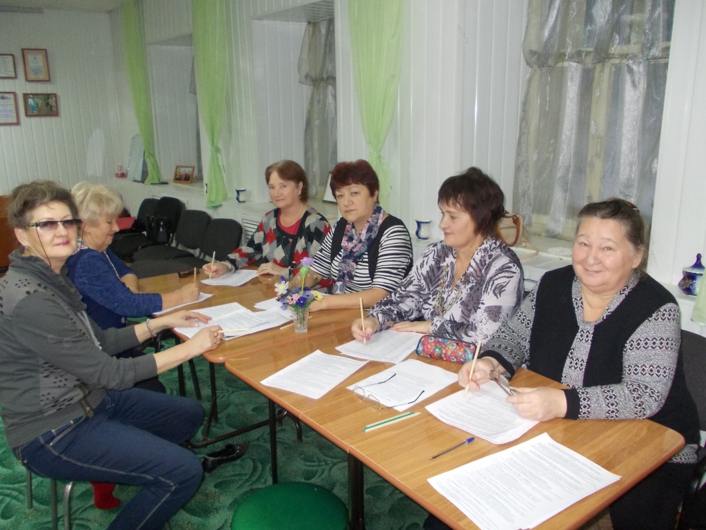 Пенсионеры Тетюшского района занимаются психологией