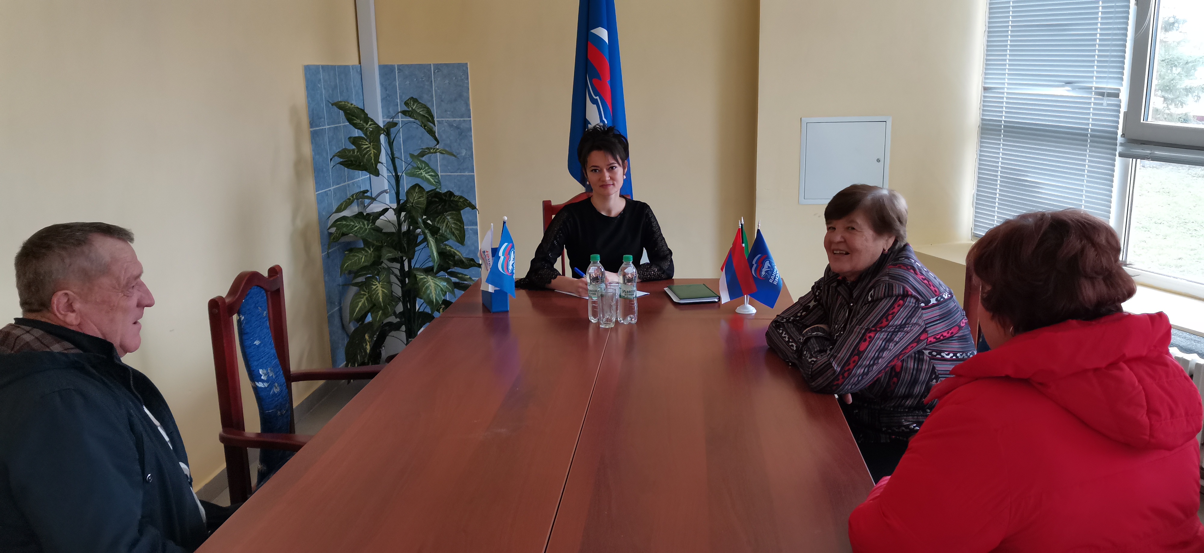 Председатель Новошешминского местного отделения СПР приняла участие в приеме граждан