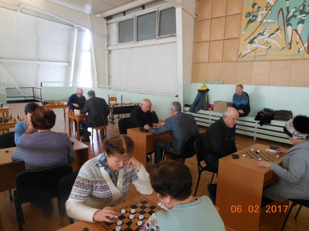 Шахматно-шашечный турнир среди пенсионеров