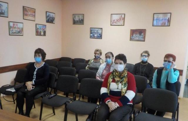 Занятия в группе «Культура и просвещение» продолжаются