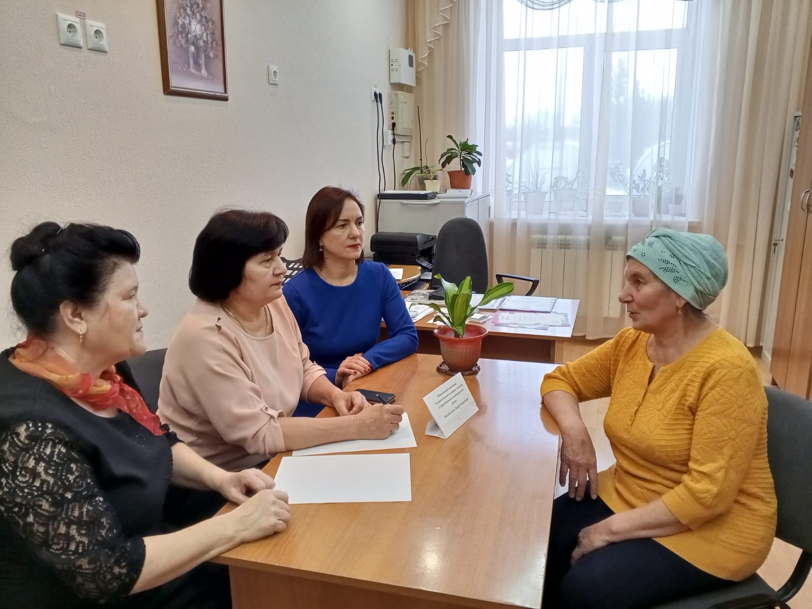 Прием граждан с общественным помощником в Дрожжановском районе