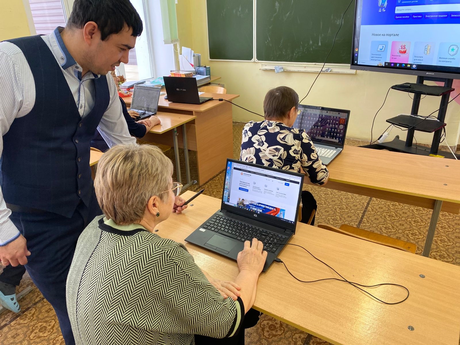 Занятия по компьютерной грамотности