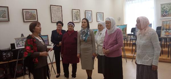 Посещение художественной выставки