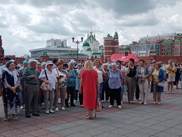 Лето-пора отдыха и путешествий
