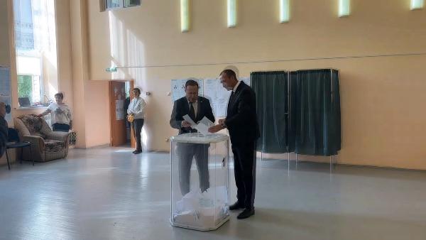 Э.Я.Вафин и К.Р. Назмиев на избирательных участках 14.09.2025