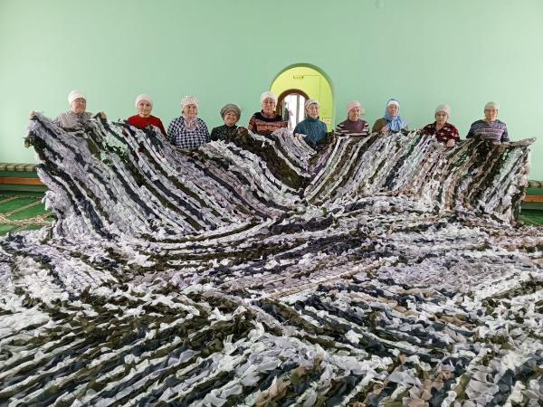 «МЫ ВМЕСТЕ» плетение маскировочной сети на фронт