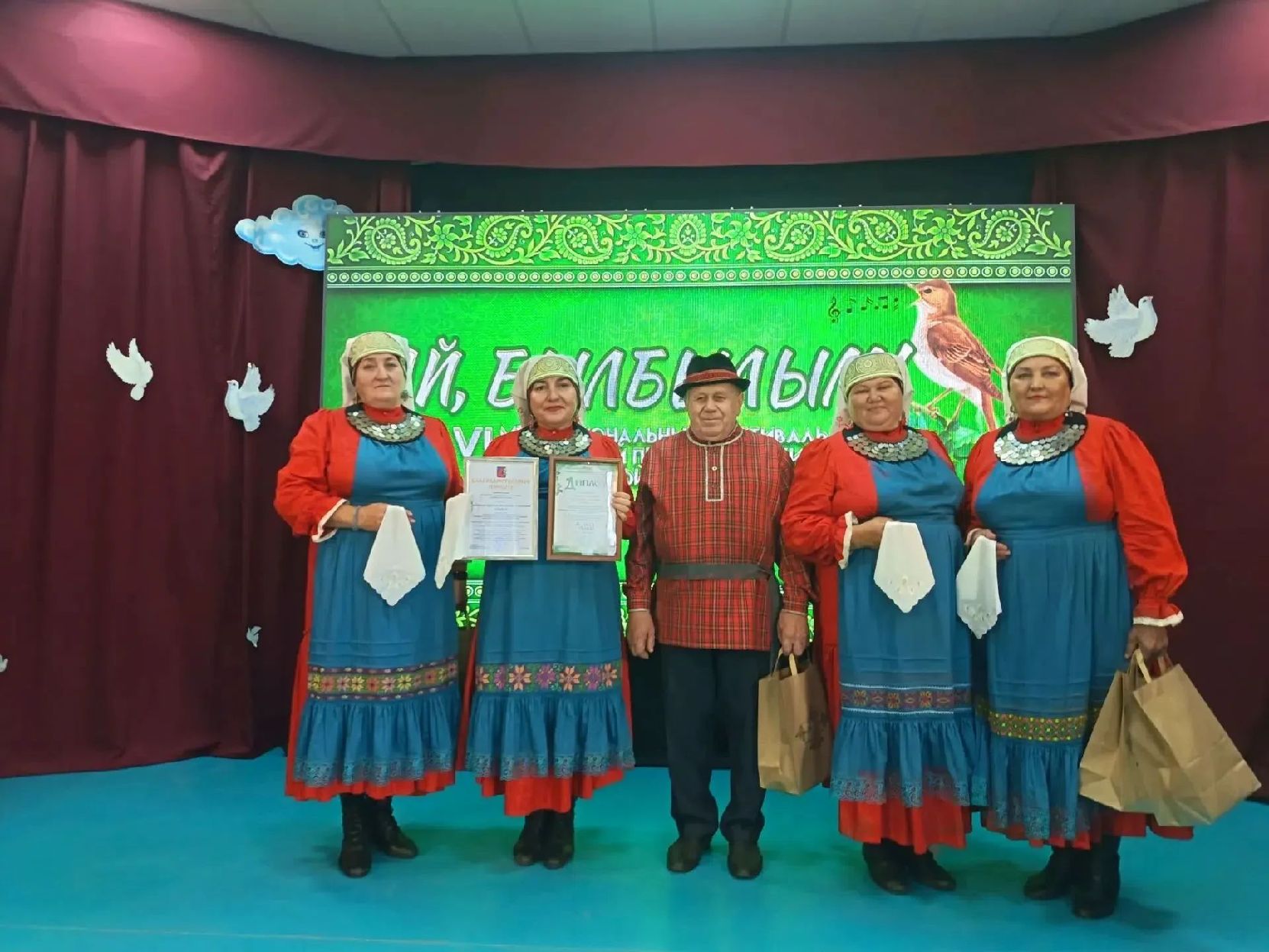 Участие в VI Межрегиональном фестивале татарской музыки и песни "Ай, былбылым!" Участие в VI Межрегиональном фестивале татарской музыки и песни "Ай, былбылым!"