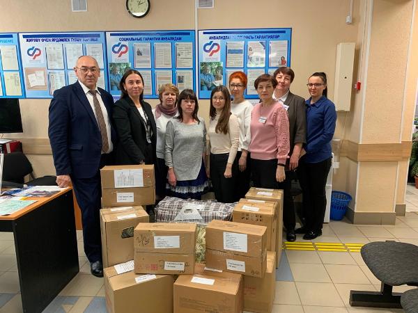 Активисты Бавлинского отделения «Союза пенсионеров России» участвовали в сборе гуманитарной помощи для участников СВО