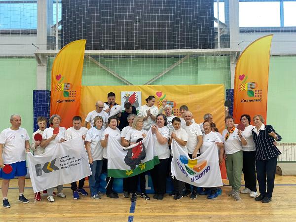 Игры долголетия по настольному теннису