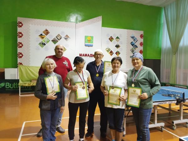 В Мамадыше прошли соревнования по настольному теннису «Связь поколений»