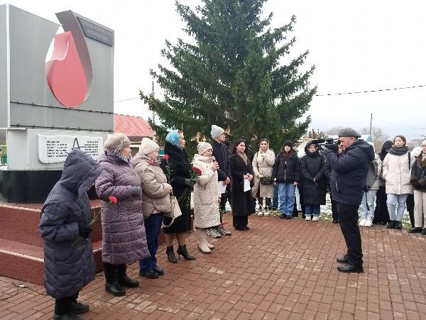 30 октября в г.Азнакаево состоялся митинг посвященный Дню памяти жертв политических репрессий