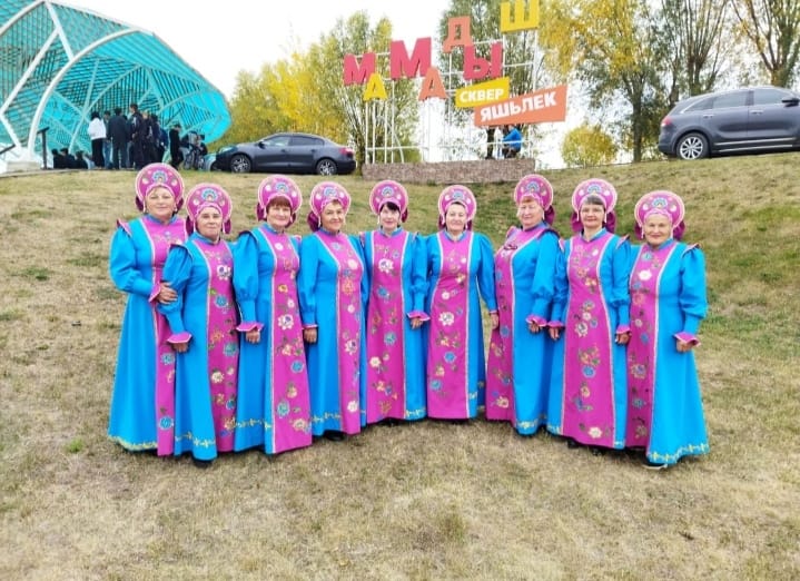 Выступление ансамбля ветеранов "Задоринка" Абдинского сельского поселения Тюлячинского муниципального района Выступление ансамбля ветеранов "Задоринка" Абдинского сельского поселения Тюлячинского муниципального района