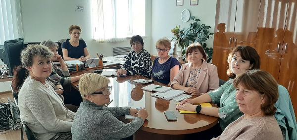 Круглый стол с преподавателями факультетов УТВ в Менделеевске