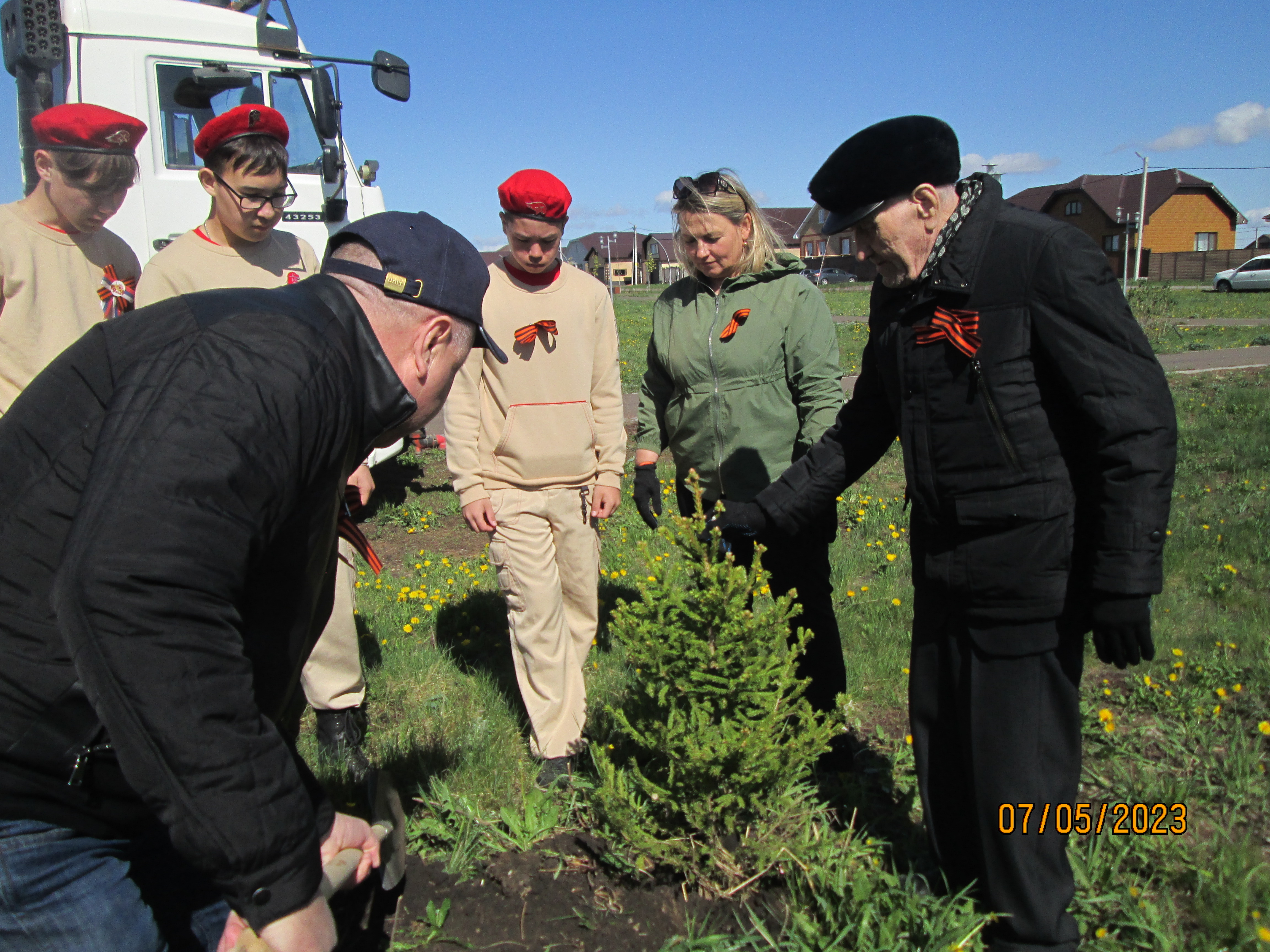 Посадка деревьев в парке «100-летие ТАССР»