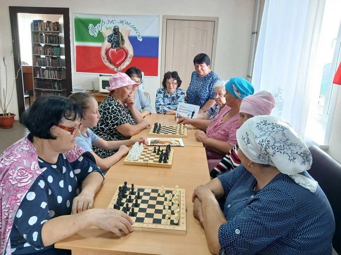 День шахмат с пенсионерами в с.Тураево День шахмат с пенсионерами в с.Тураево