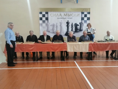В декаду Дня пожилых в Азнакаево организовали ежегодные соревнования  по шахматному турниру среди старшего возраста