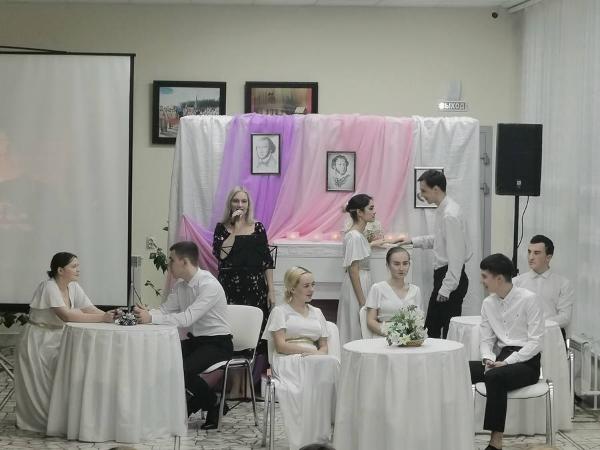 Вечер романса «Осенний вечер у камина»