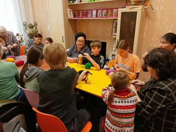 Мастер -класс по вязанию в приюте "Шатлык" 