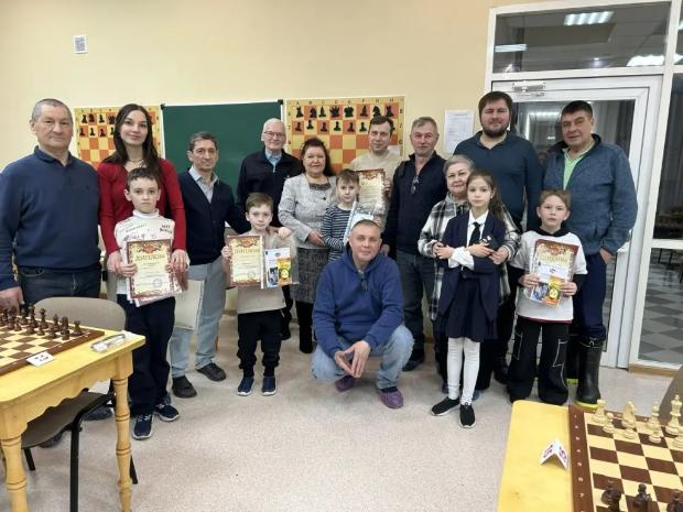 1 этап республиканского турнира по шахматам «Связь поколений».