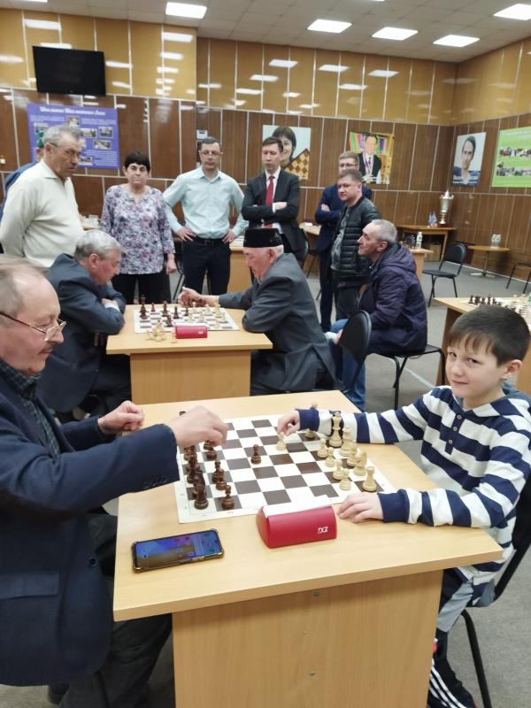 2-й этап турнира по шахматам «Связь поколений» в г.Наб.Челны