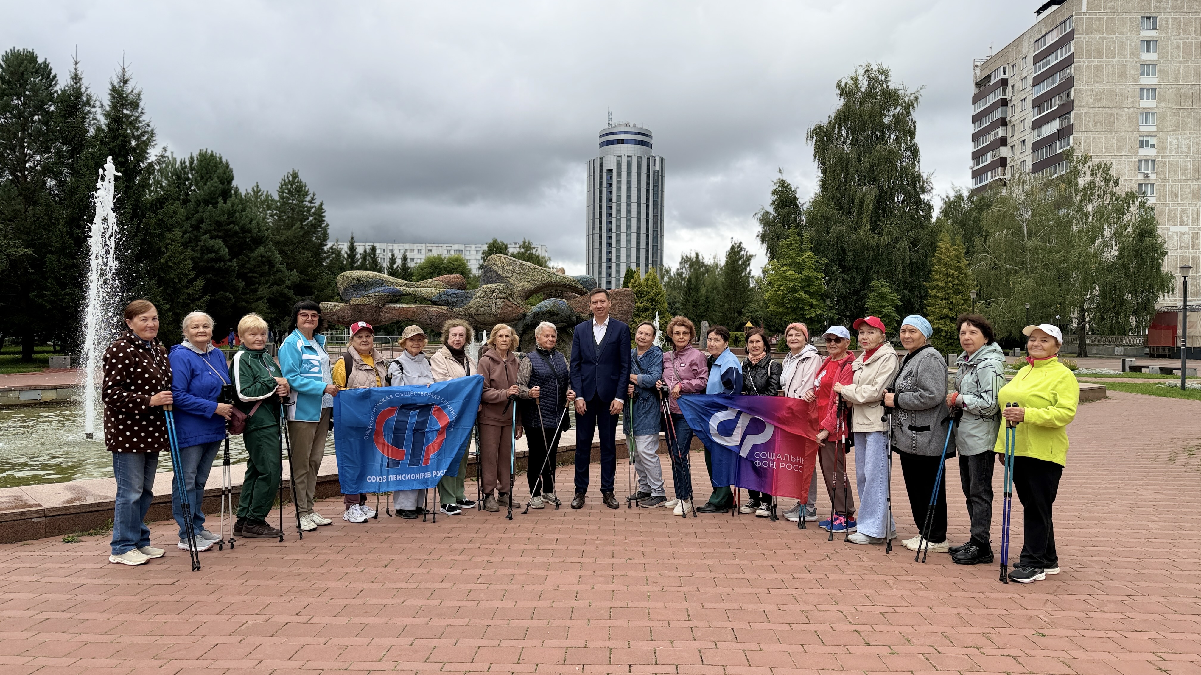 Здоровье поколений: «Весёлые старты» объединили молодёжь и старшее поколение в Набережных Челнах