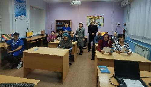 Курсы по компьютерной и финансовой грамотности начали свою работу