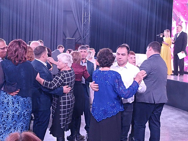 «Серебряный бал»