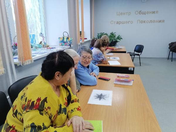 Старшее поколение г.Азнакаево активно продолжают обучаться на курсах психологии