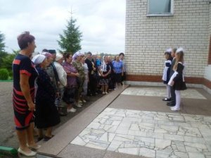 Алькеевские  пенсионеры посетили Хлебодаровскую среднюю школу