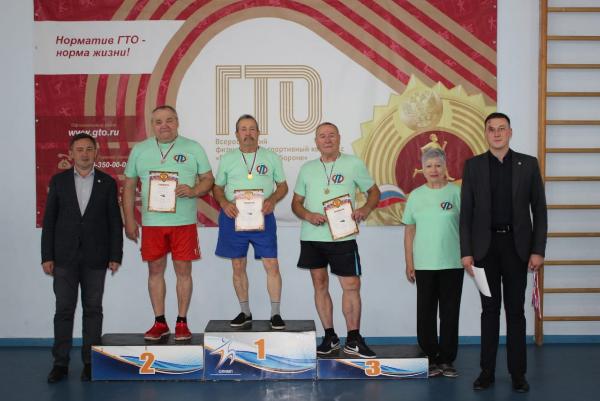  Спортивный праздник для пенсионеров -заряд бодрости и хорошее настроение.