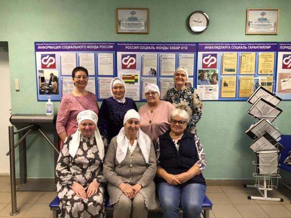 День пожилого человека прошел в Клиентской службе Камского Устья