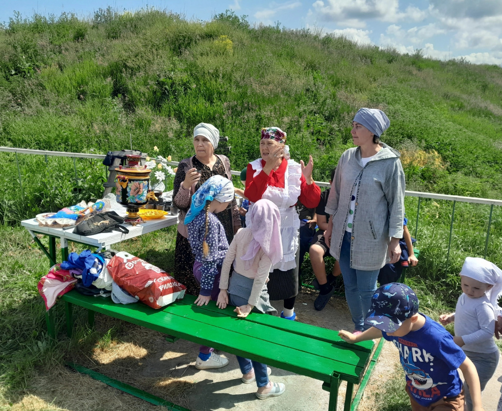 1689160224998-праздник родника Честополь.jpg