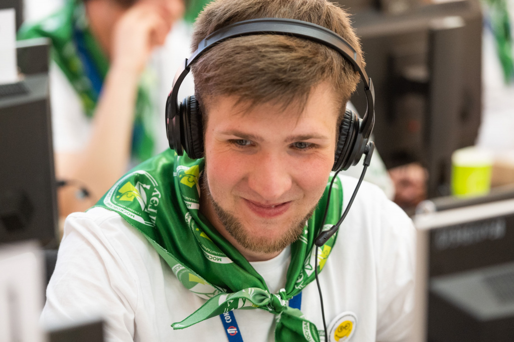 Проктор-студент МГГЭУ.jpg